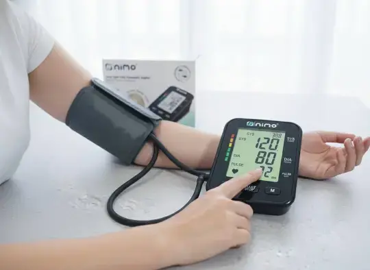 Evdə Tibbi Çanta: Tanometr, Nebulizator və İlk Yardım